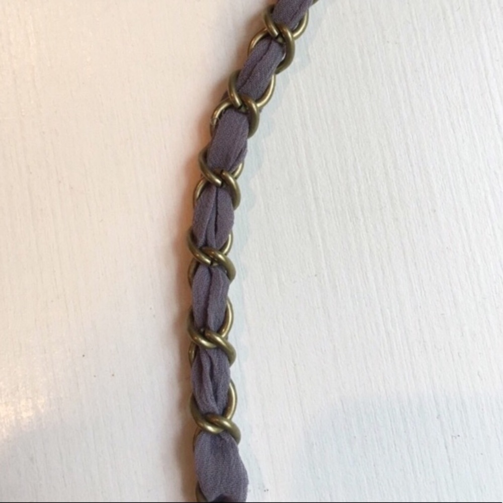 Chain and Ribbon Necklace - Picture 4 of 5